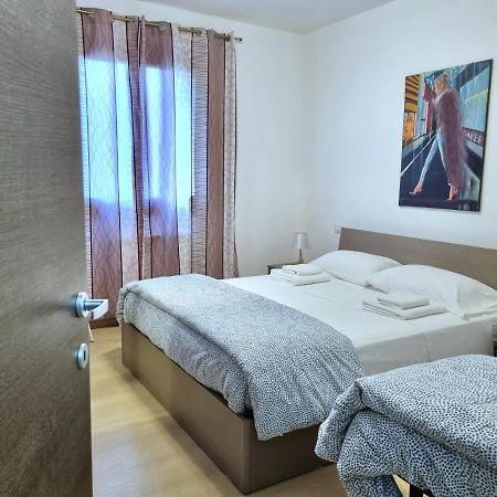 Valevalehome - Home Gallery With Fully Equipped Kitchen, Reserved Parking, Big Garden Ольбія Екстер'єр фото