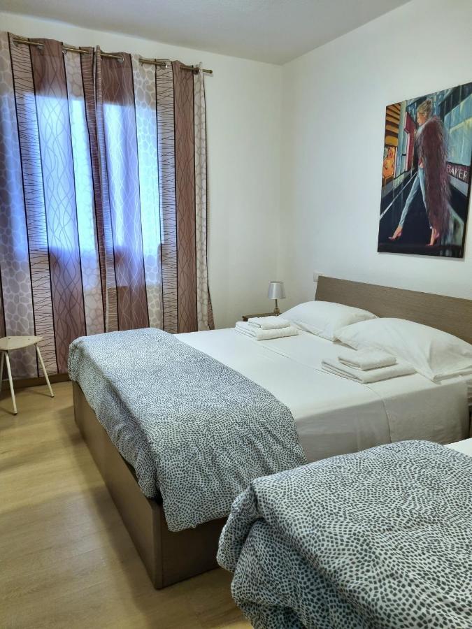 Valevalehome - Home Gallery With Fully Equipped Kitchen, Reserved Parking, Big Garden Ольбія Екстер'єр фото