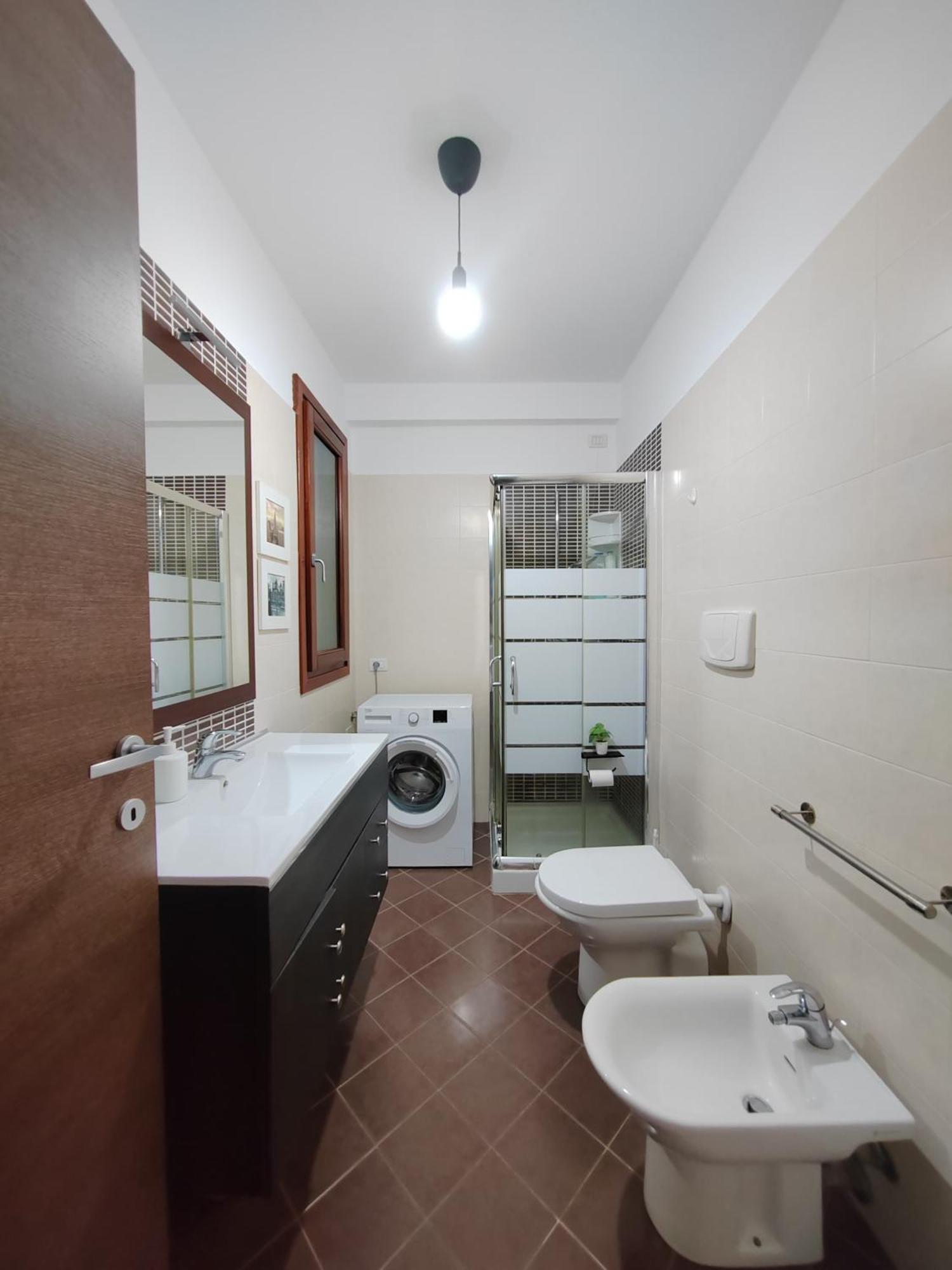 Valevalehome - Home Gallery With Fully Equipped Kitchen, Reserved Parking, Big Garden Ольбія Екстер'єр фото