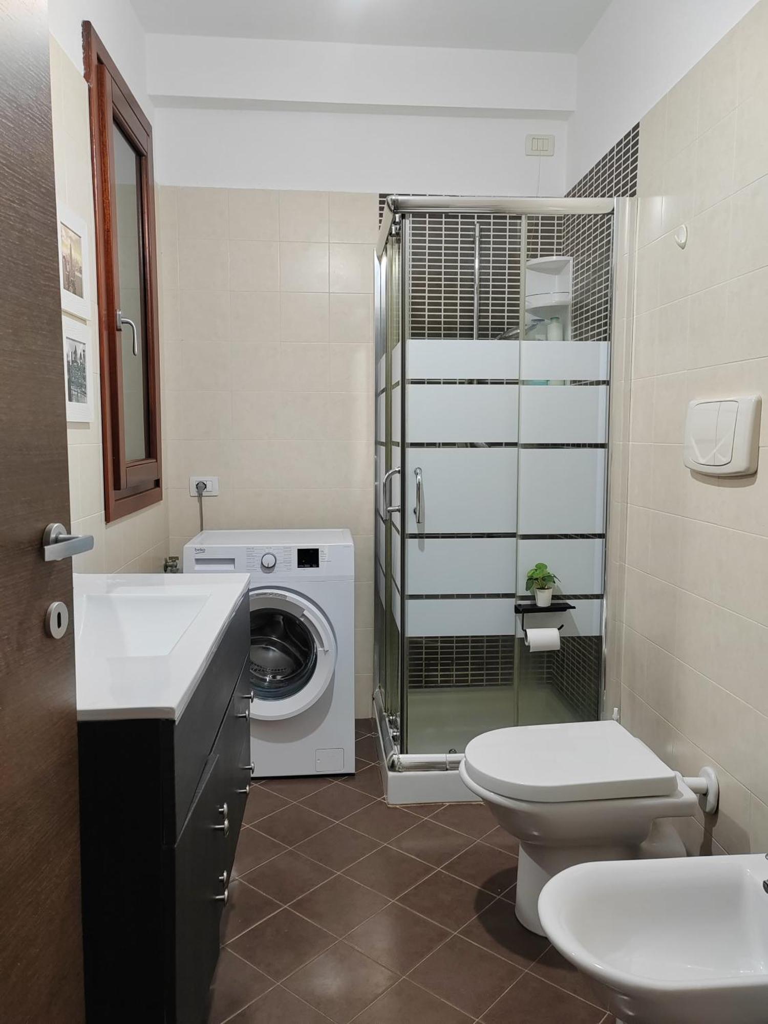 Valevalehome - Home Gallery With Fully Equipped Kitchen, Reserved Parking, Big Garden Ольбія Екстер'єр фото
