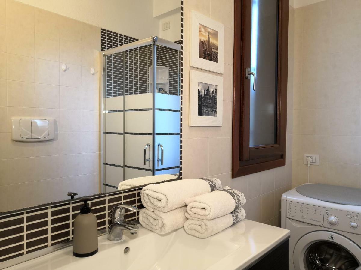 Valevalehome - Home Gallery With Fully Equipped Kitchen, Reserved Parking, Big Garden Ольбія Екстер'єр фото