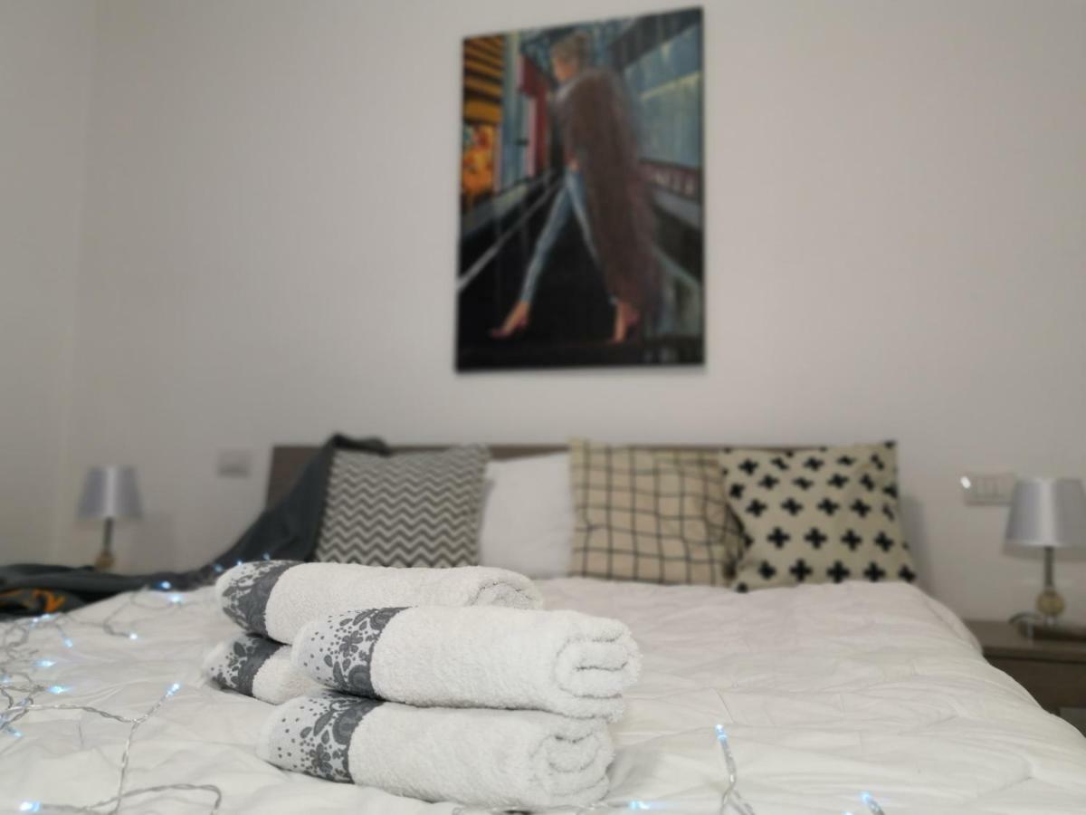 Valevalehome - Home Gallery With Fully Equipped Kitchen, Reserved Parking, Big Garden Ольбія Екстер'єр фото